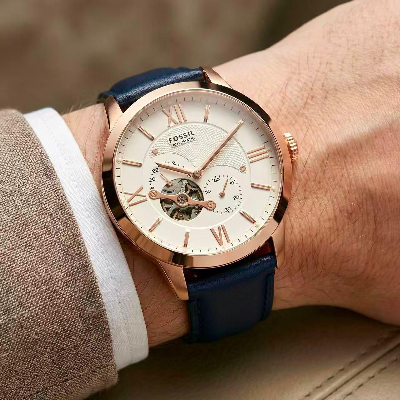 Fossil automatic leather