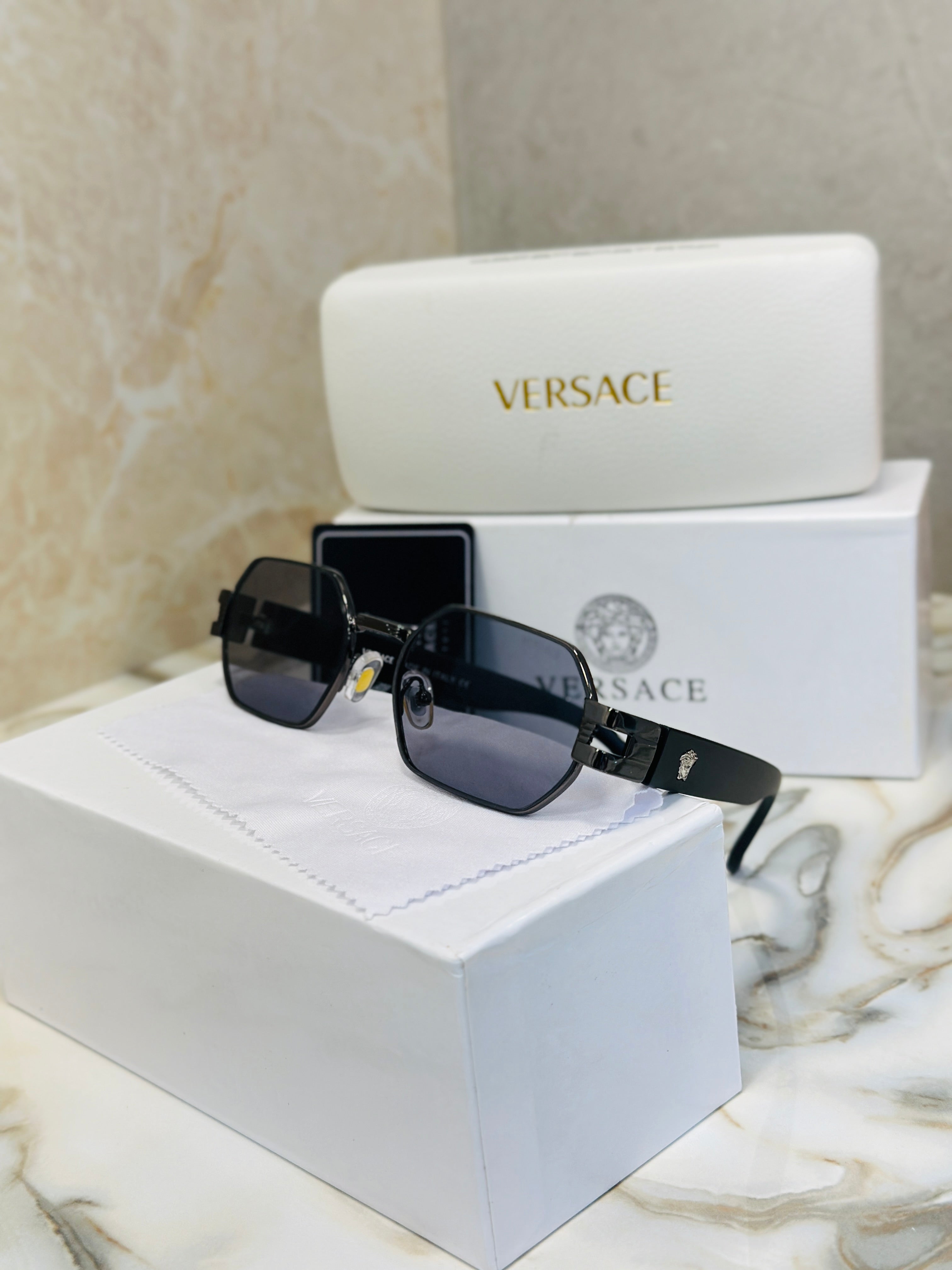 Vasarce Framless Sunglasses