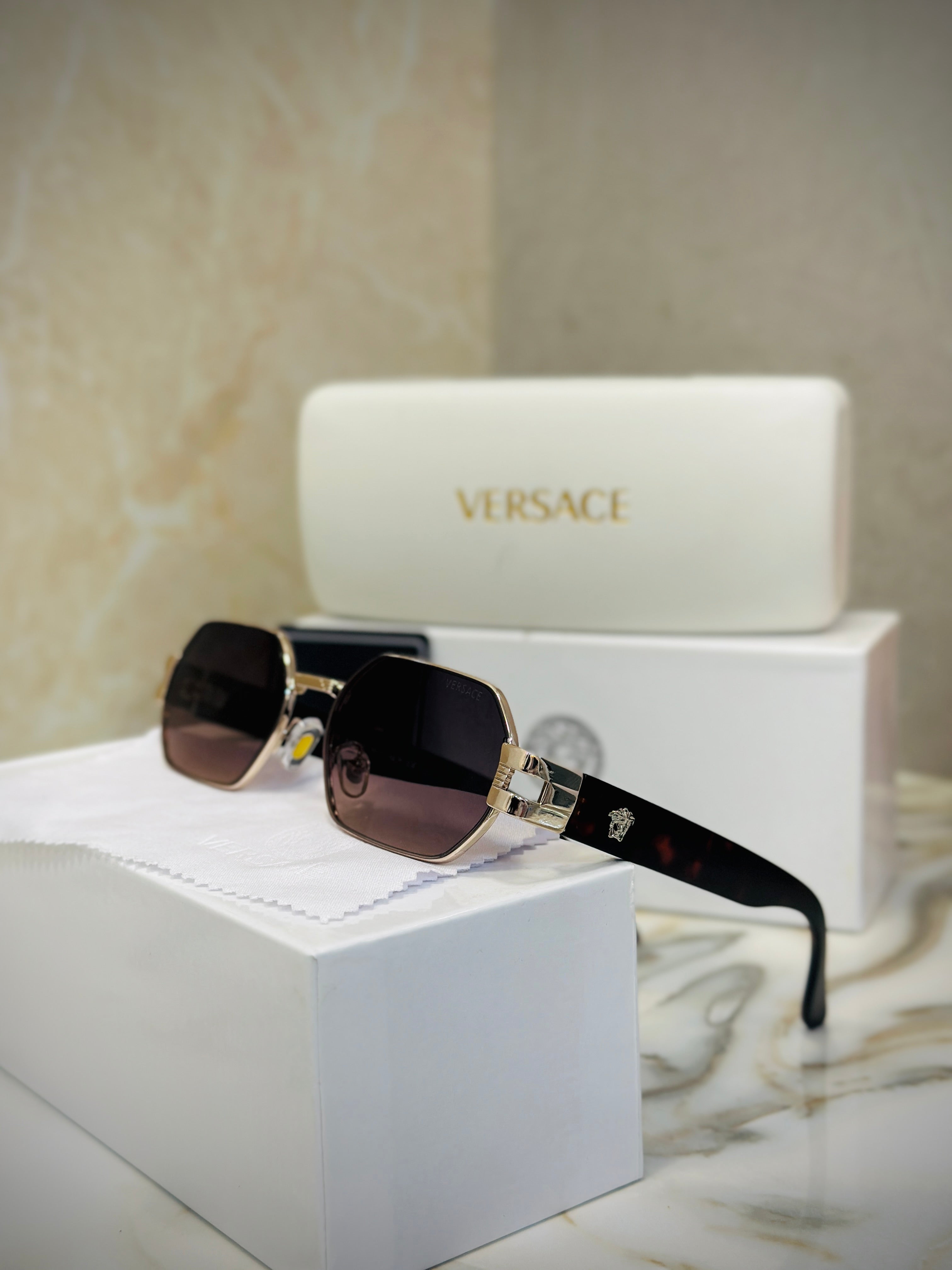 Vasarce Framless Sunglasses